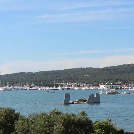 Sunnyhomepunta Πανσιόν 3*