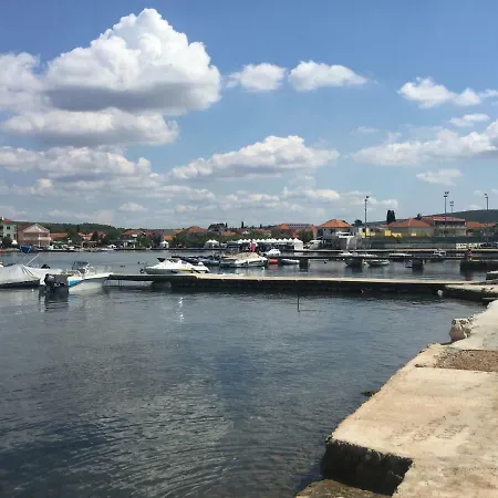 Sunnyhomepunta Πανσιόν 3*