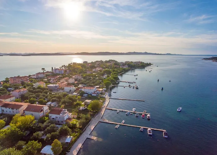 Sunnyhomepunta Konukevi 3*