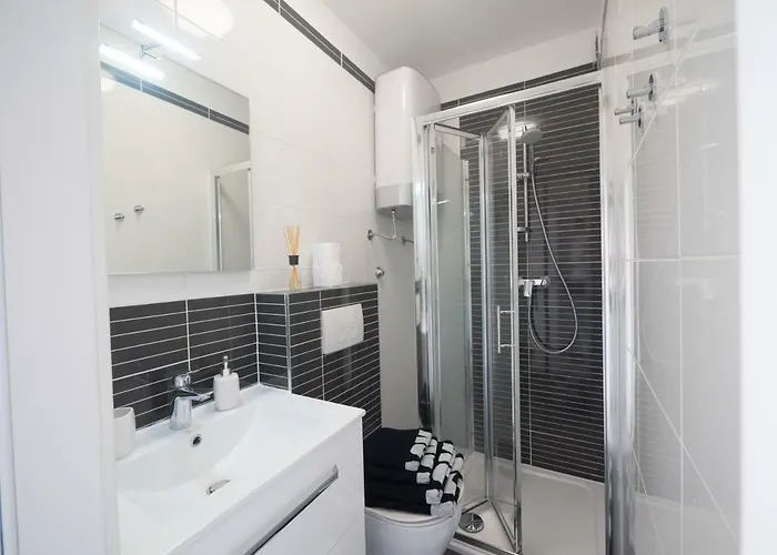 Pensionat Sunnyhomepunta Sukošan